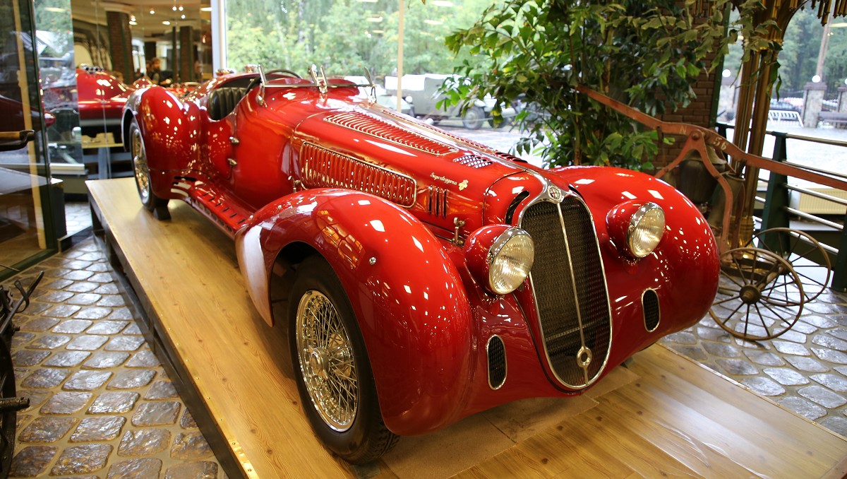 Click to Enlarge-Esc to Close myimgs/ArtDecoCars1937-60/1937 Alfa Romeo 8C 2900B MM Touring Spider.jpg